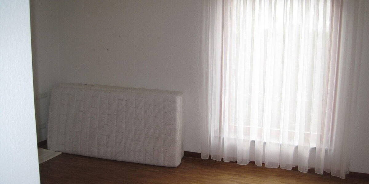 Etagenwohnung Bühl Stadtgebiet - 3 Zimmer, 92 m&sup2;, 1.120&euro; | Angebot:26706890