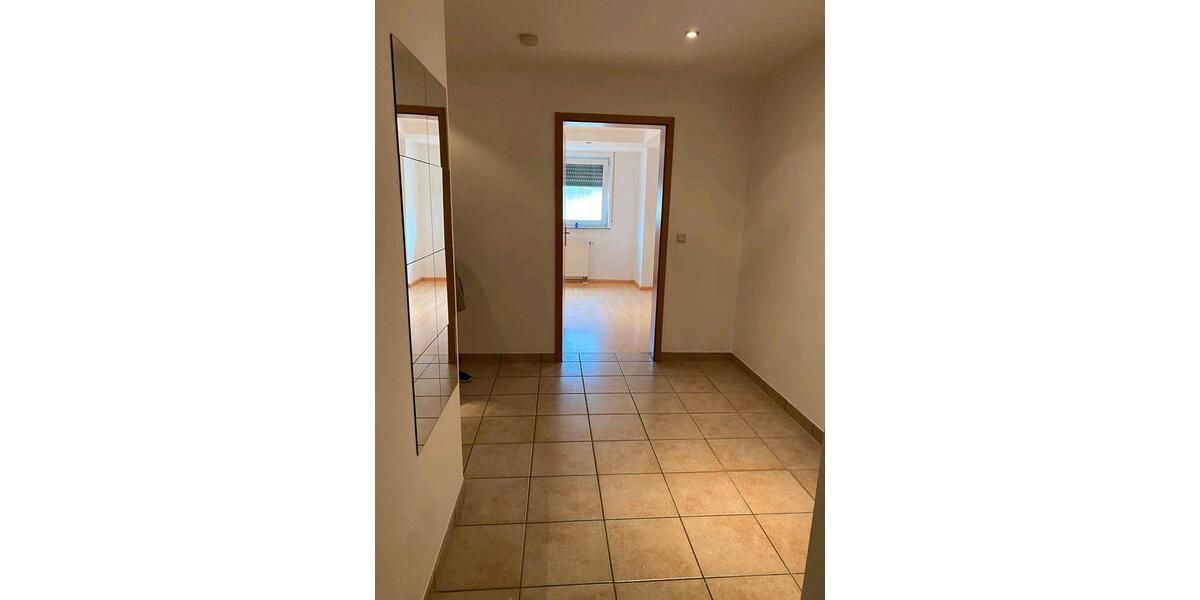 Etagenwohnung Lahr (Schwarzwald) - 2 Zimmer, 87 m&sup2;, 275.000&euro; | Angebot:23220493