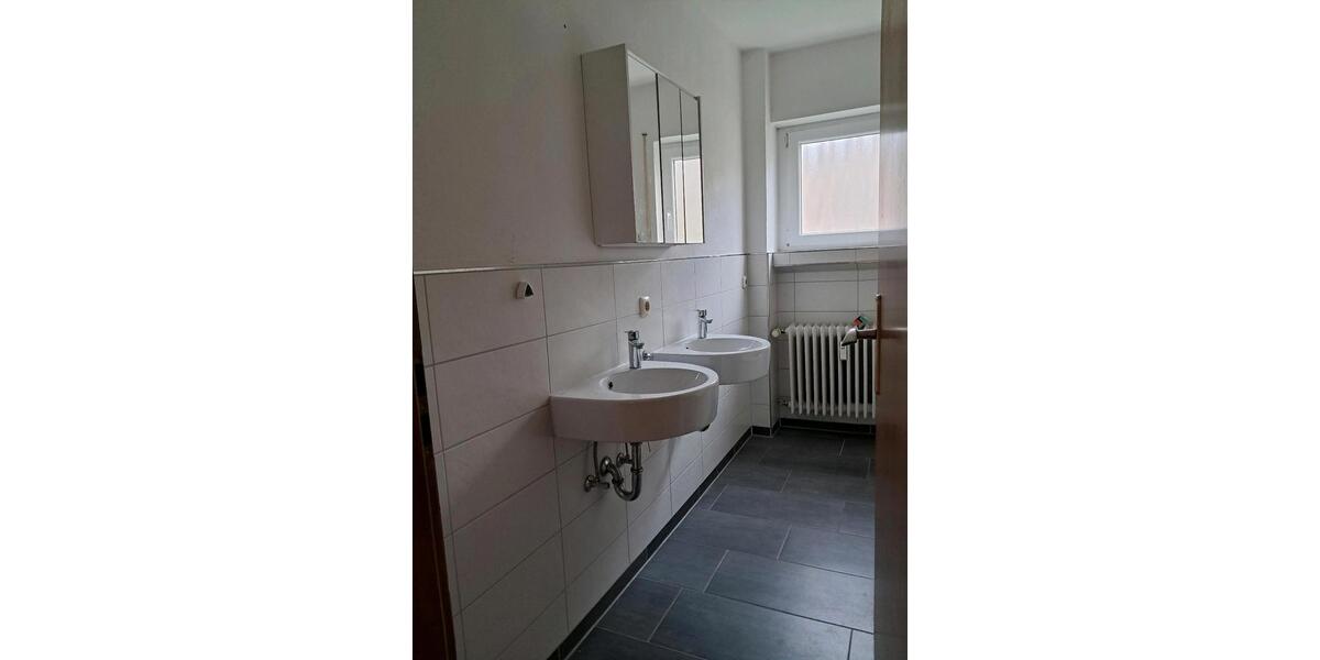 Erdgeschoßwohnung Ettenheim - 5 Zimmer, 130 m&sup2;, 1.040&euro; | Angebot:25446987