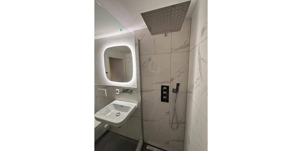 Etagenwohnung Bühlertal - 2 Zimmer, 98 m&sup2;, 1.100&euro; | Angebot:26025517