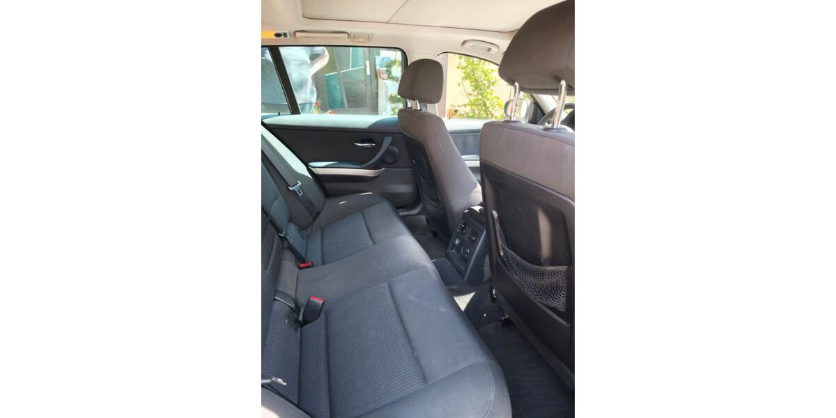 BMW 318 289.000 km 1.500 &euro; Kehl 77694