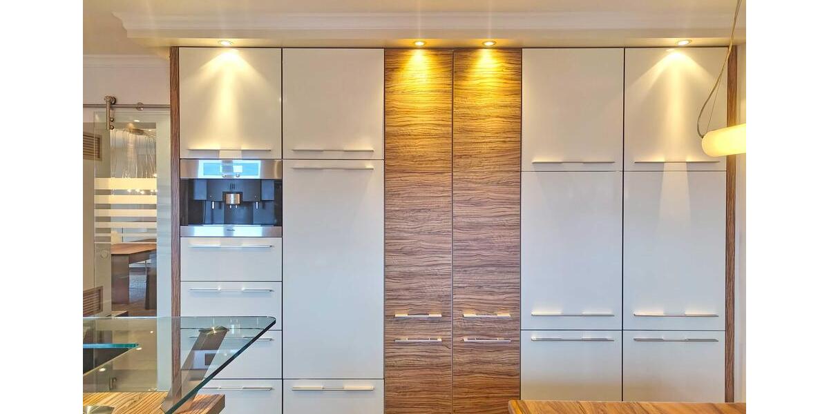 Etagenwohnung Kappelrodeck - 5.5 Zimmer, 140 m&sup2;, 1.400&euro; | Angebot:25056369