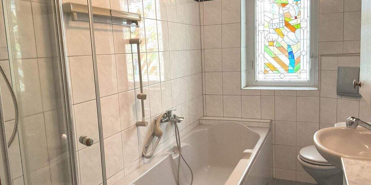 Einfamilienhaus Kippenheim Schmieheim - 6 Zimmer, 148 m&sup2;, 290.000&euro; | Angebot:25801001