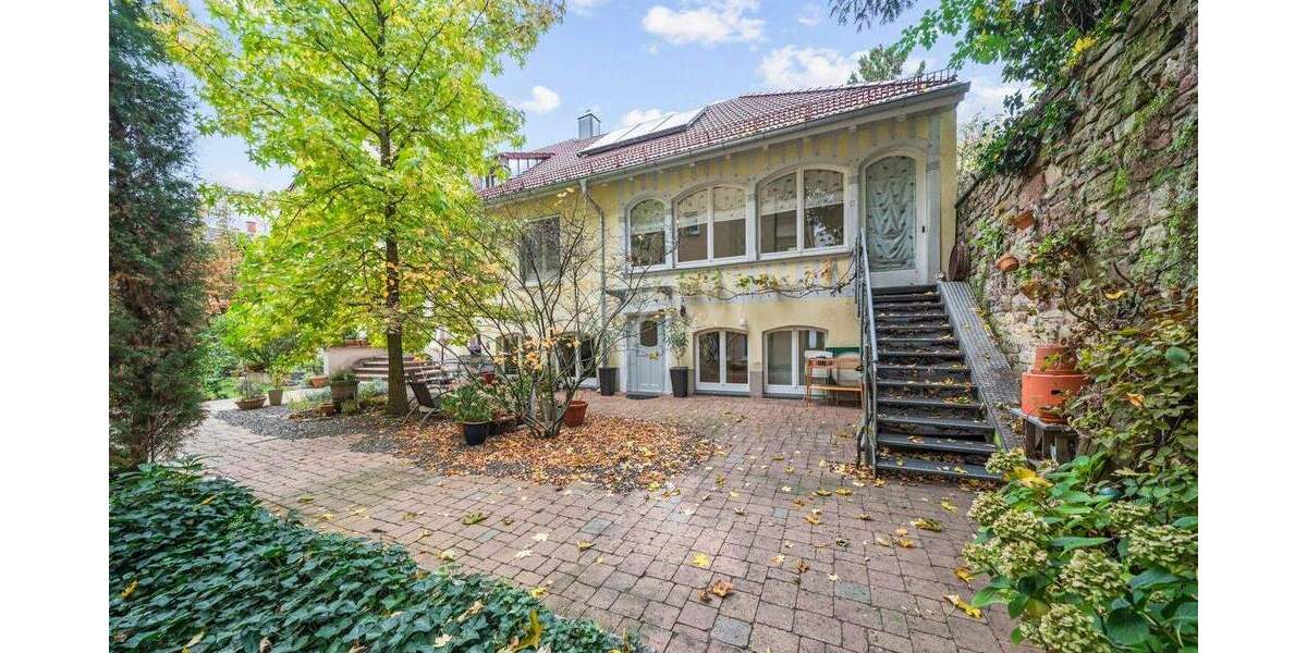 Einfamilienhaus Offenburg Stadtmitte - 1 Zimmer, 352 m&sup2;, 890.000&euro; | Angebot:25660475