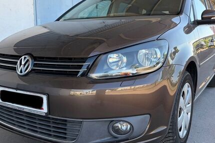 VW Touran 208.000 km 5.500 &euro; Lahr 77933