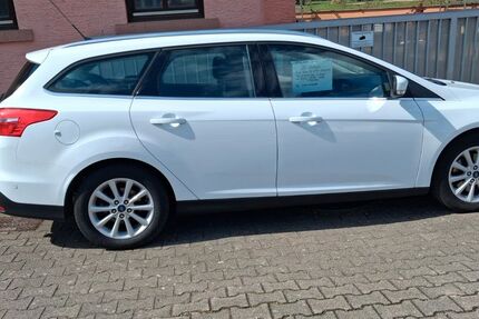 Ford Focus 193.000 km 5.990 &euro; ottersweier 77833