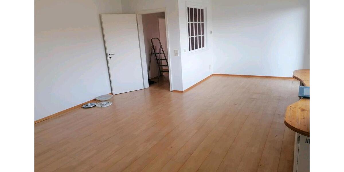 Etagenwohnung Kehl - 3 Zimmer, 93 m&sup2;, 980&euro; | Angebot:25989315
