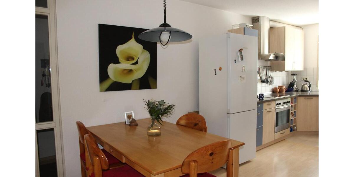 Etagenwohnung Offenburg - 2 Zimmer, 62 m&sup2;, 600&euro; | Angebot:26034149