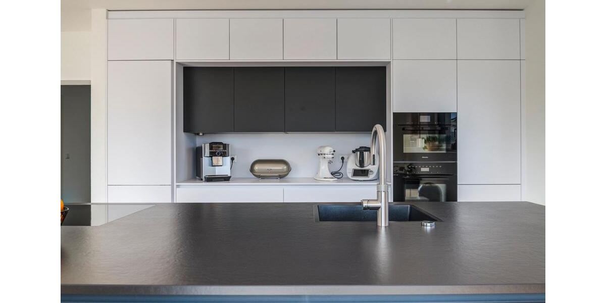 Einfamilienhaus Schutterwald - 8 Zimmer, 240 m&sup2;, 2.350&euro; | Angebot:25406131