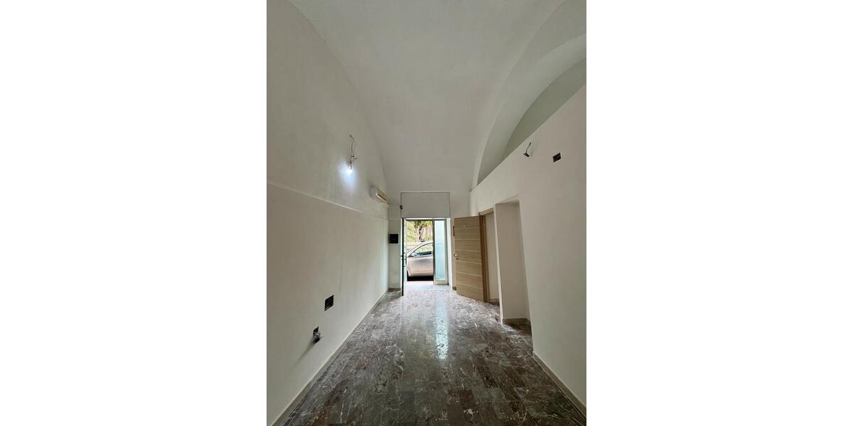 Etagenwohnung Lahr (Schwarzwald) - 2 Zimmer, 65 m&sup2;, 75.000&euro; | Angebot:26192268