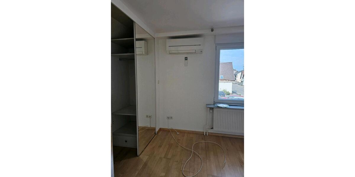 Einfamilienhaus Lahr (Schwarzwald) - 5 Zimmer, 180 m&sup2;, 2.150&euro; | Angebot:26587659