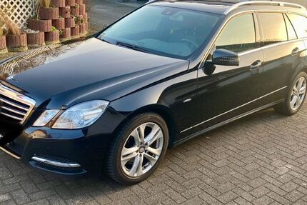 Mercedes-Benz E 350 288.000 km 9.950 &euro; Lauf 77886
