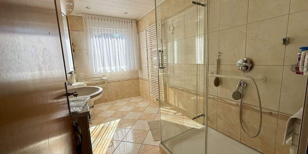 Mehrfamilienhaus, Wohnhaus Lahr-Mietersheim Mietersheim - 8 Zimmer, 206 m&sup2;, 498.000&euro; | Angebot:25703290