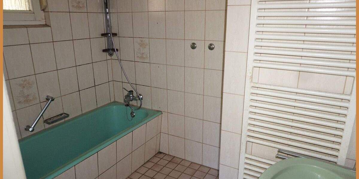 Einfamilienhaus Oberharmersbach - 6 Zimmer, 160 m&sup2;, 330.000&euro; | Angebot:25774651