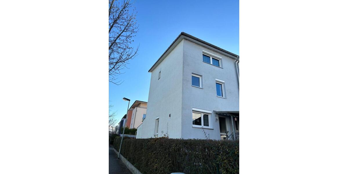 Reihenhaus Offenburg Elgersweier - 6 Zimmer, 110 m&sup2;, 550.000&euro; | Angebot:23746886