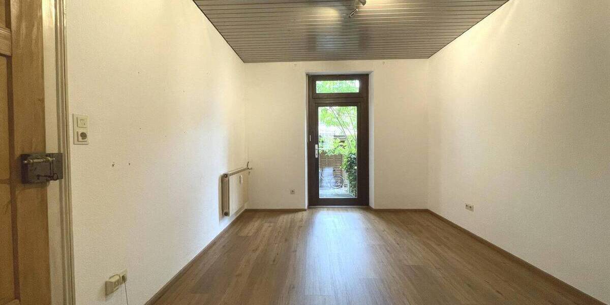 Mehrfamilienhaus, Wohnhaus Offenburg Südoststadt - 1 Zimmer, 213 m&sup2;, 690.000&euro; | Angebot:26608754