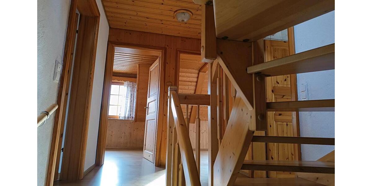Einfamilienhaus Sasbachwalden - 6 Zimmer, 160 m&sup2;, 1.450&euro; | Angebot:27617782