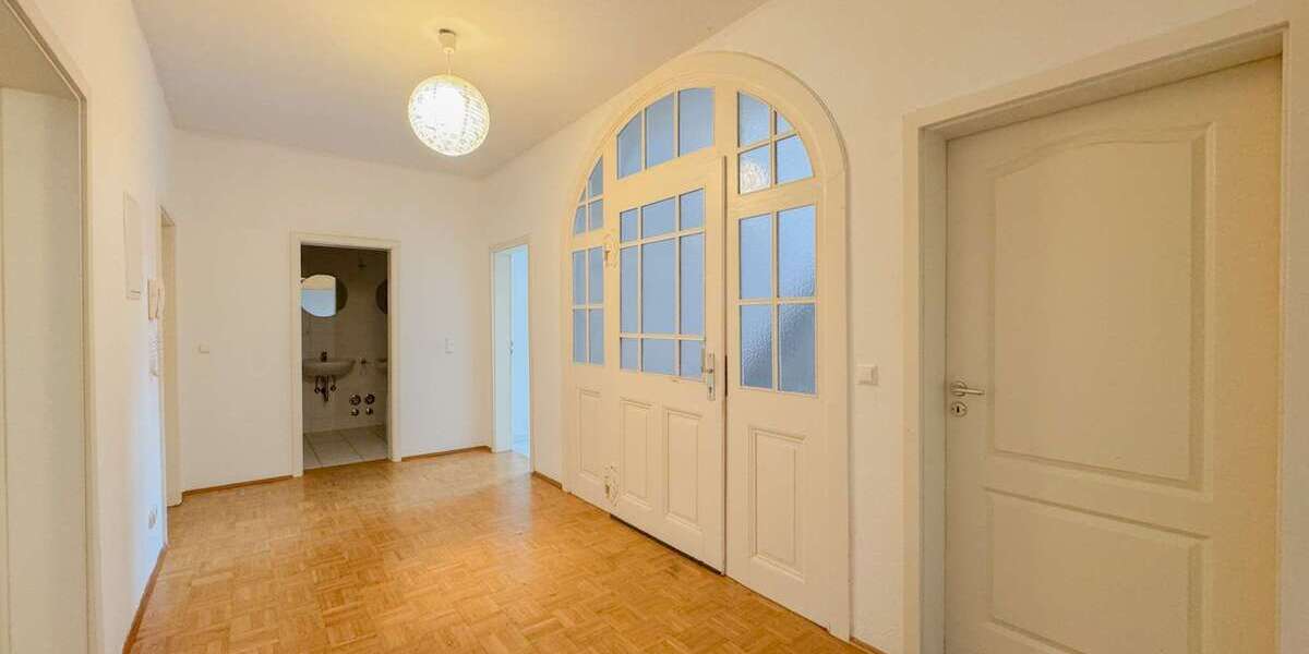 Etagenwohnung Lahr - 4 Zimmer, 111 m&sup2;, 285.000&euro; | Angebot:26318220