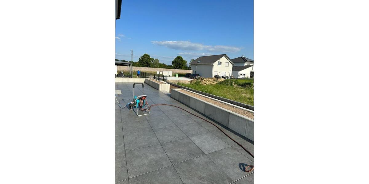 Einfamilienhaus Schutterwald - 8 Zimmer, 240 m&sup2;, 2.350&euro; | Angebot:25406131