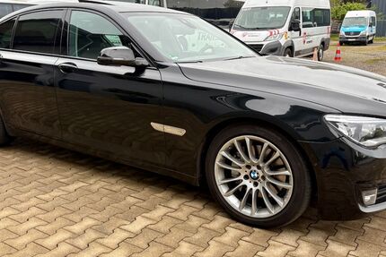 BMW 740 273.813 km 14.400 &euro; Neuried-Dundenheim 77743