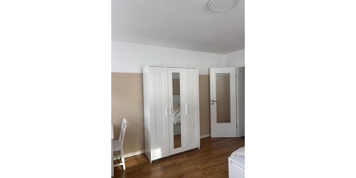 Etagenwohnung Lahr (Schwarzwald) - 1 Zimmer, 24 m&sup2;, 650&euro; | Angebot:25365008
