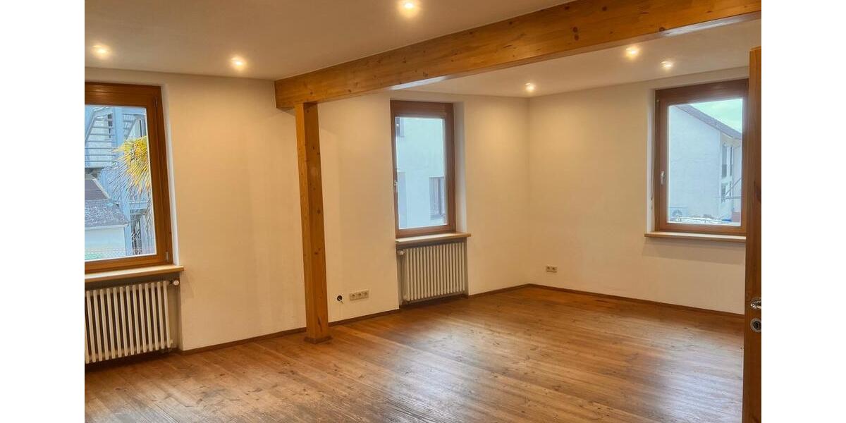 Einfamilienhaus Lahr (Schwarzwald) - 4 Zimmer, 163 m&sup2;, 470.000&euro; | Angebot:25612439