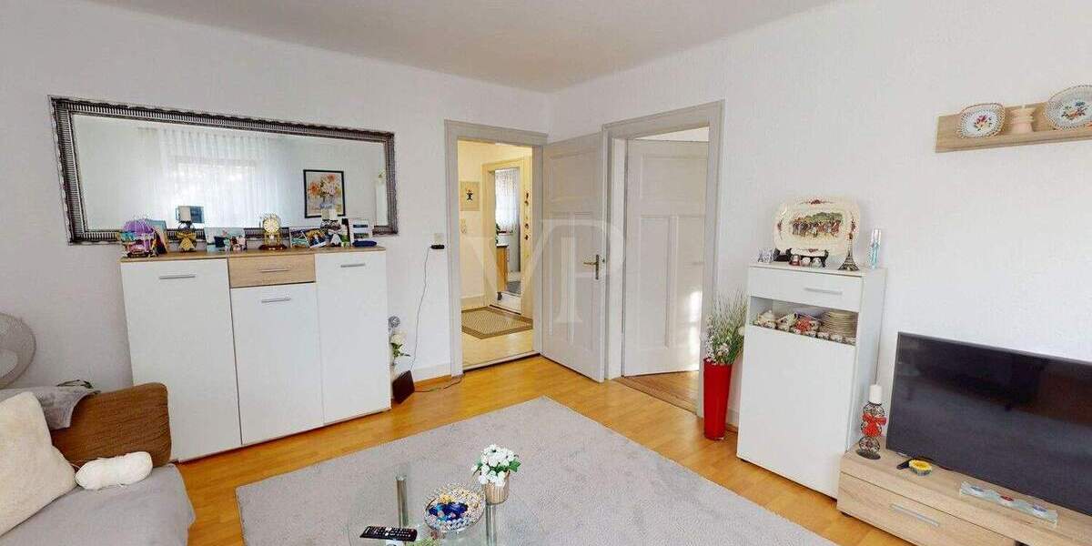 Mehrfamilienhaus, Wohnhaus Sasbach Ortsgebiet - 9 Zimmer, 180 m&sup2;, 420.000&euro; | Angebot:25729721