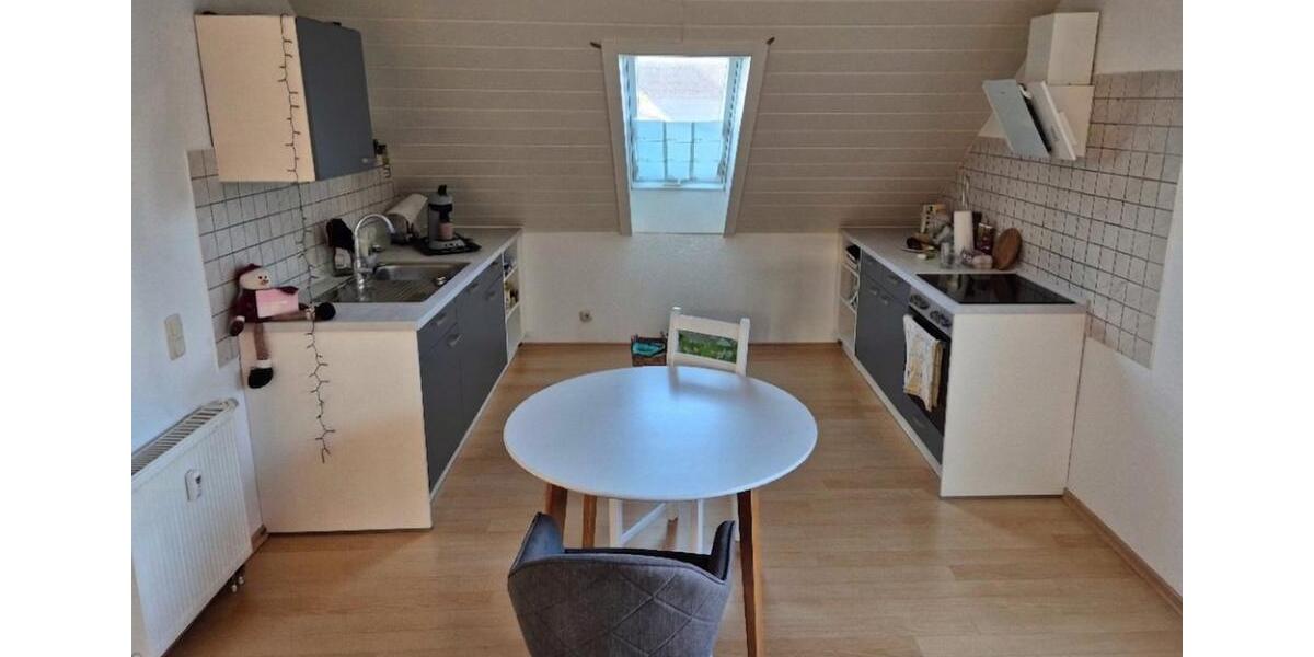 Dachgeschoßwohnung Kippenheim - 3 Zimmer, 77 m&sup2;, 850&euro; | Angebot:26038453