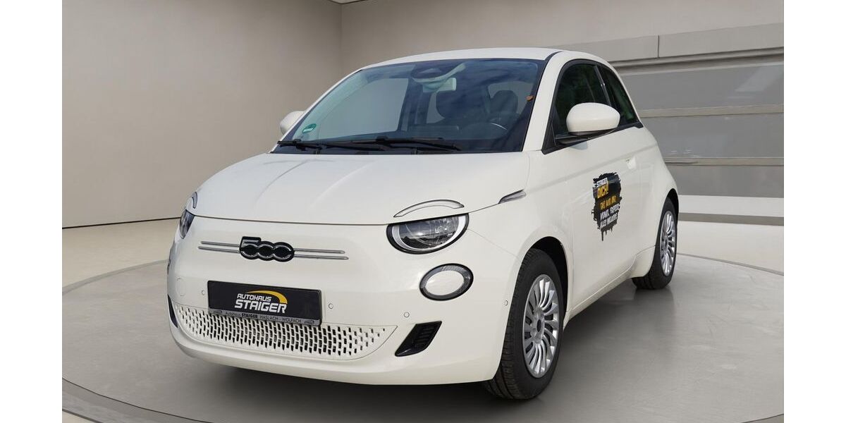 Fiat 500e 15.325 km 19.150 &euro; Haslach im Kinzigtal 77716