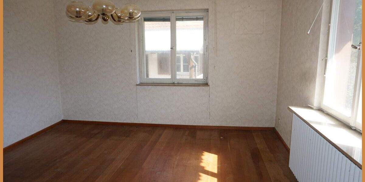 Einfamilienhaus Oberharmersbach - 6 Zimmer, 160 m&sup2;, 330.000&euro; | Angebot:25774651