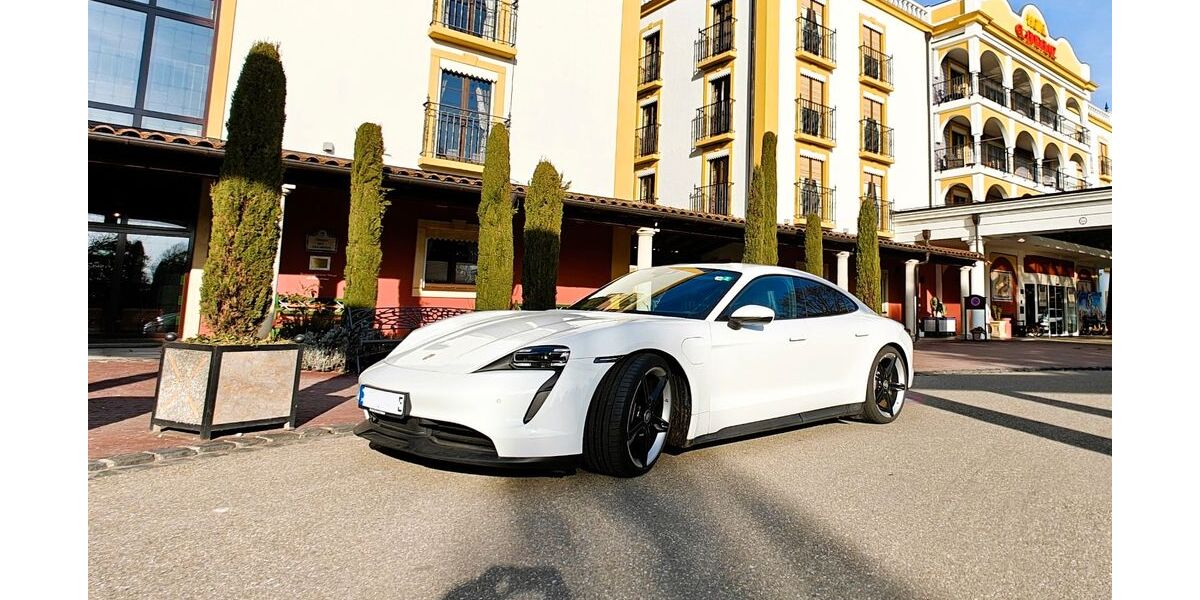 Porsche Taycan 42.518 km 62.000 &euro; Lahr/Schwarzwald 77933