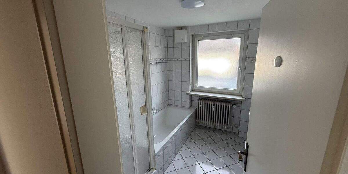 Etagenwohnung Offenburg Zell-Weierbach - 4 Zimmer, 117 m&sup2;, 419.000&euro; | Angebot:25756963