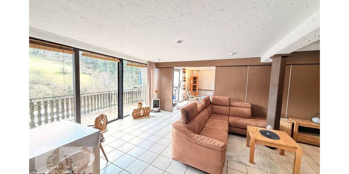 Etagenwohnung Bad Rippoldsau-Schapbach Bad Rippoldsau - 2 Zimmer, 93 m&sup2;, 99.900&euro; | Angebot:26107384