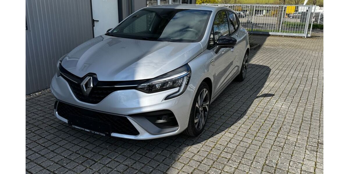 Renault Clio 33.500 km 17.999 &euro; Lahr 77933