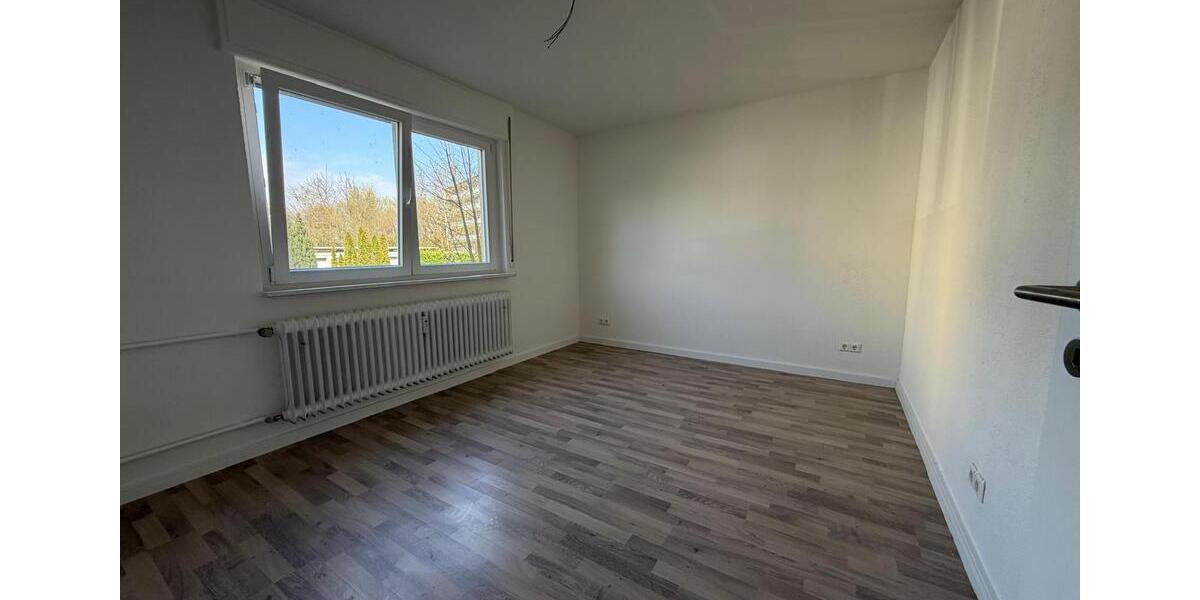 Etagenwohnung Kehl - 5 Zimmer, 120 m&sup2;, 1.300&euro; | Angebot:25972428