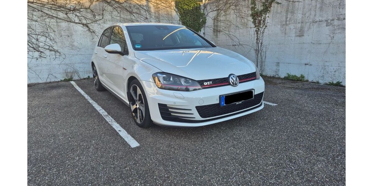 VW Golf 96.166 km 17.500 &euro; Bühlertal 77830