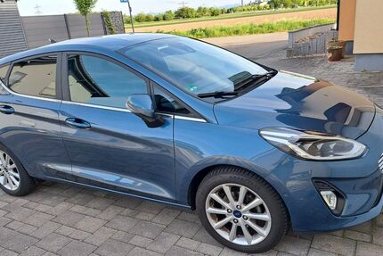 Ford Fiesta 75.000 km 10.500 &euro; Rust 77977
