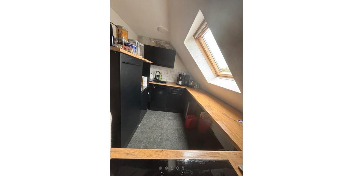 Dachgeschoßwohnung Lahr (Schwarzwald) - 3 Zimmer, 70 m&sup2;, 1.000&euro; | Angebot:26033404