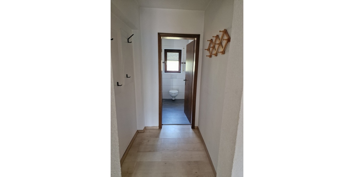 Geräumige 6 Zimmer Wohnung in einem kleinen Mehrfamilienhaus mit 3 Wohnungen in Zell am Harmersbach, - 5.5 oder mehr Zell a. H. | Angebot:23243543