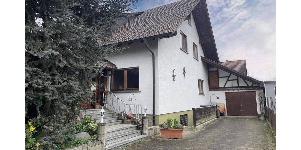 Etagenwohnung Schutterwald Höfen - 5 Zimmer, 151 m&sup2;, 325.000&euro; | Angebot:25703713