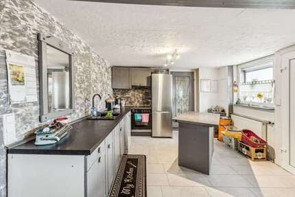 Haus Willstätt - 12 Zimmer, 342 m&sup2;, 429.000&euro; | Angebot:24625869