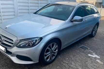 Mercedes-Benz 220 150.000 km 16.000 &euro; Renchen 77871