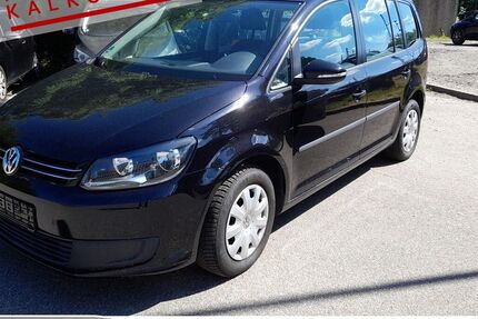 VW Touran 169.700 km 6.485 &euro; Achern 77855