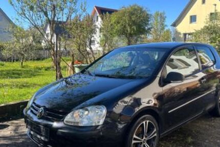 VW Golf 219.000 km 1.900 &euro; Kehl 77694