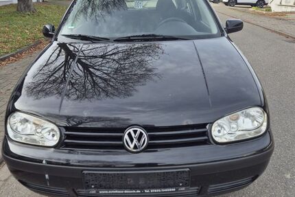 VW Golf 155.000 km 1.799 &euro; Kippenheim 77971