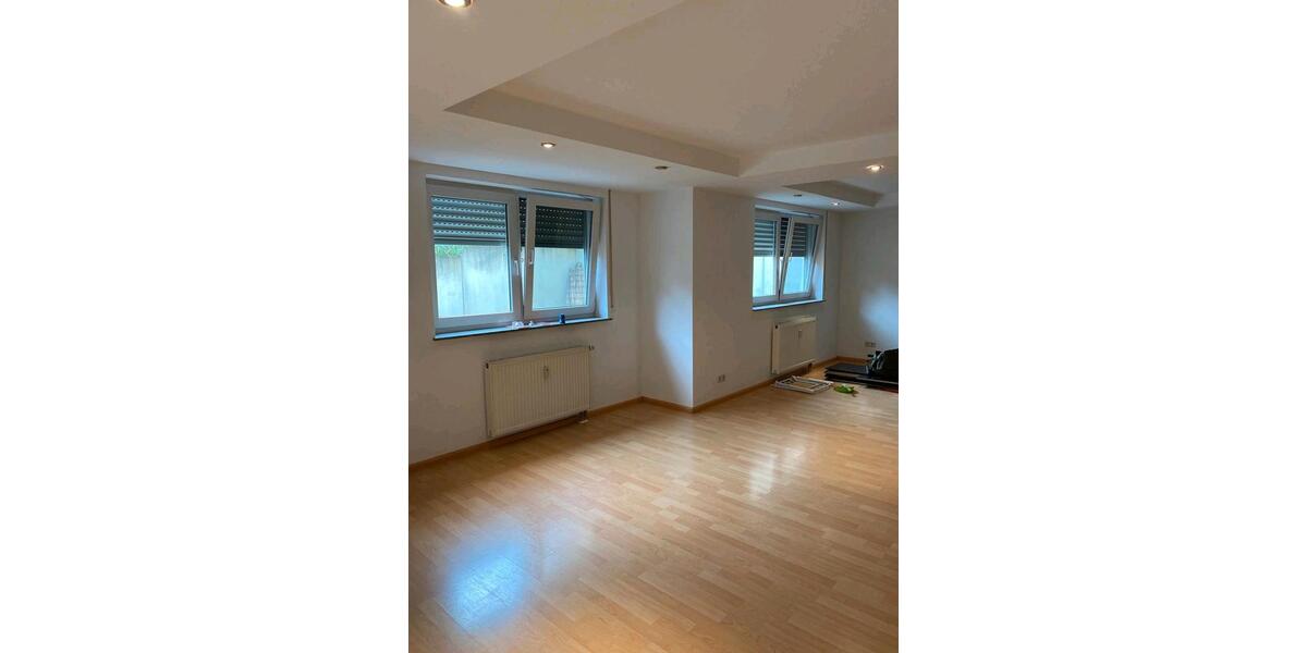 Etagenwohnung Lahr (Schwarzwald) - 2 Zimmer, 87 m&sup2;, 275.000&euro; | Angebot:23220493