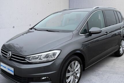 VW Touran 106.600 km 22.990 &euro; Offenburg- Industriegebiet Elgersweier-Nord 77656