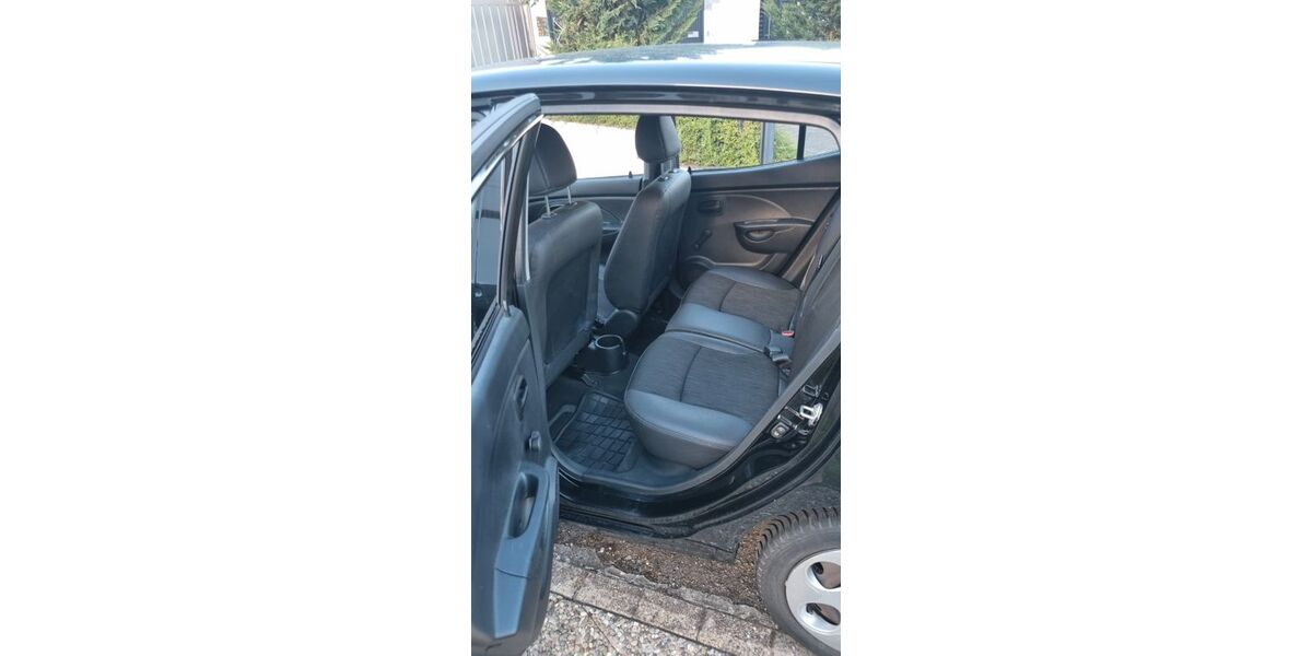 Kia Picanto 101.352 km 2.900 &euro; Offenburg 77656