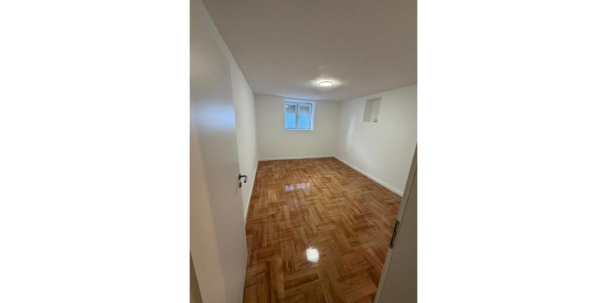 Erdgeschoßwohnung Herbolzheim - 3 Zimmer, 85 m&sup2;, 1.200&euro; | Angebot:25355149