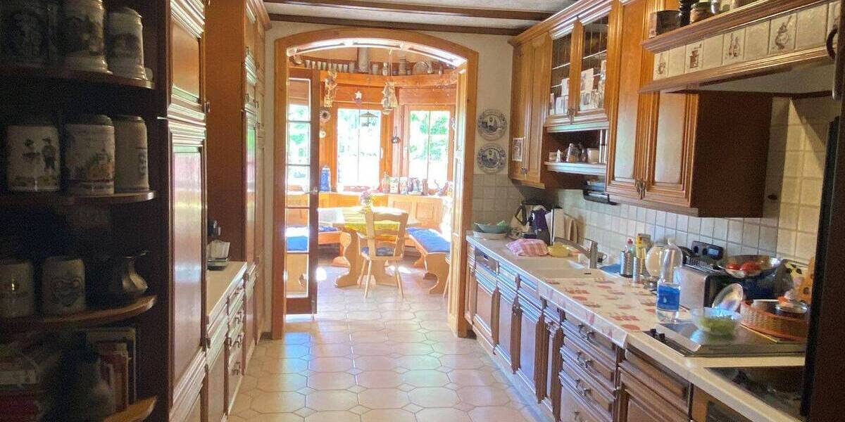Einfamilienhaus Bad Peterstal-Griesbach Bad Griesbach - 9 Zimmer, 310 m&sup2;, 1.500&euro; | Angebot:26859323